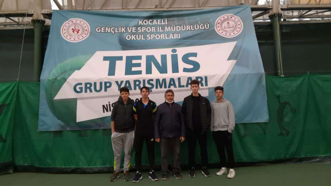 Kort Tenisi Bölge Finalleri Grup Üçüncülüğümüz